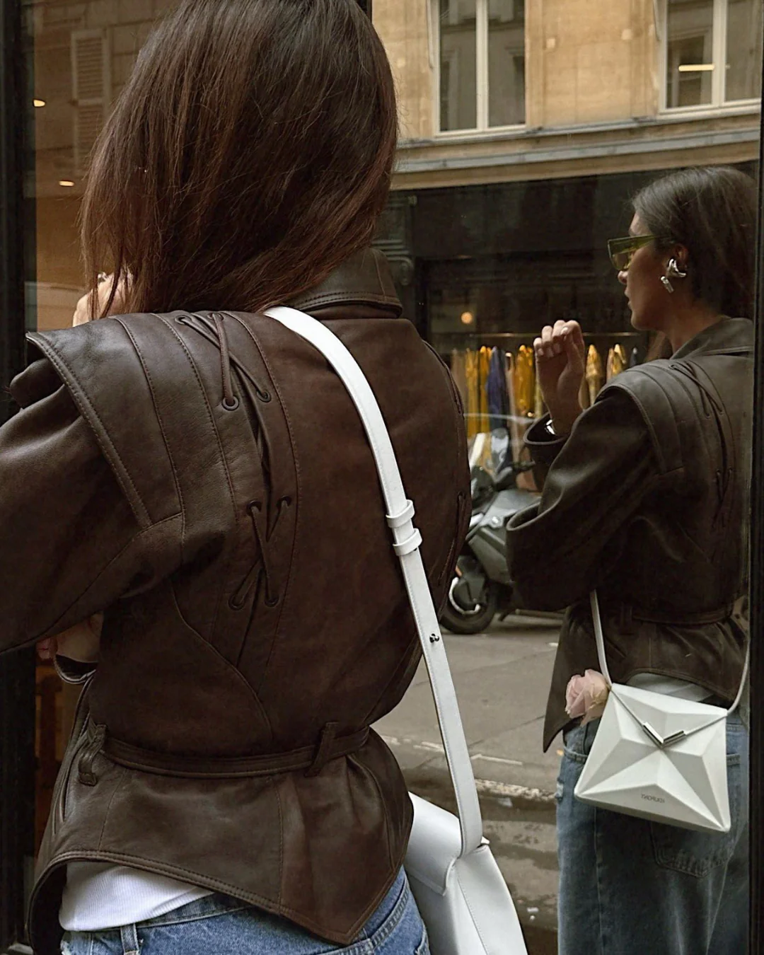 Lilly | Luxe Bruine Leren Jas met Wikkel Ontwerp - Afbeelding 7