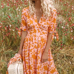 June | Elegante Zomerse Oranje Midi Jurk