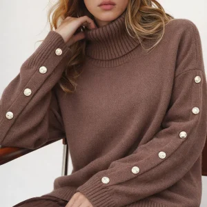 Amber | Stijlvolle Gebreide Dames Trui - Knoop details en Lichte Stretch