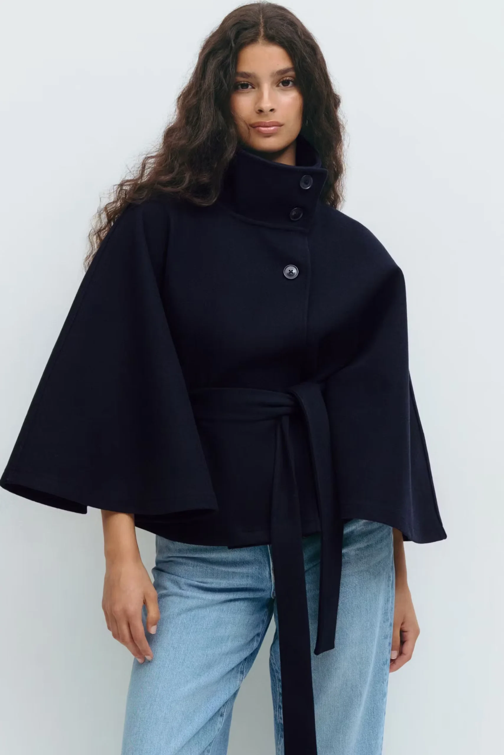 Aria | Elegante Cape Winterjas Dames - Hoge Kraag en Strik Ceintuur - Afbeelding 6