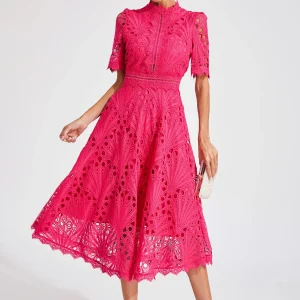 Liana | Dames Midi-jurk - Delicaat Kant, Elegant en Flatterend