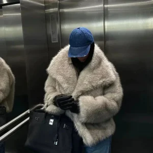 Noemi | Luxe Cropped Faux Fur Jas voor Dames - Elegant en Trendy