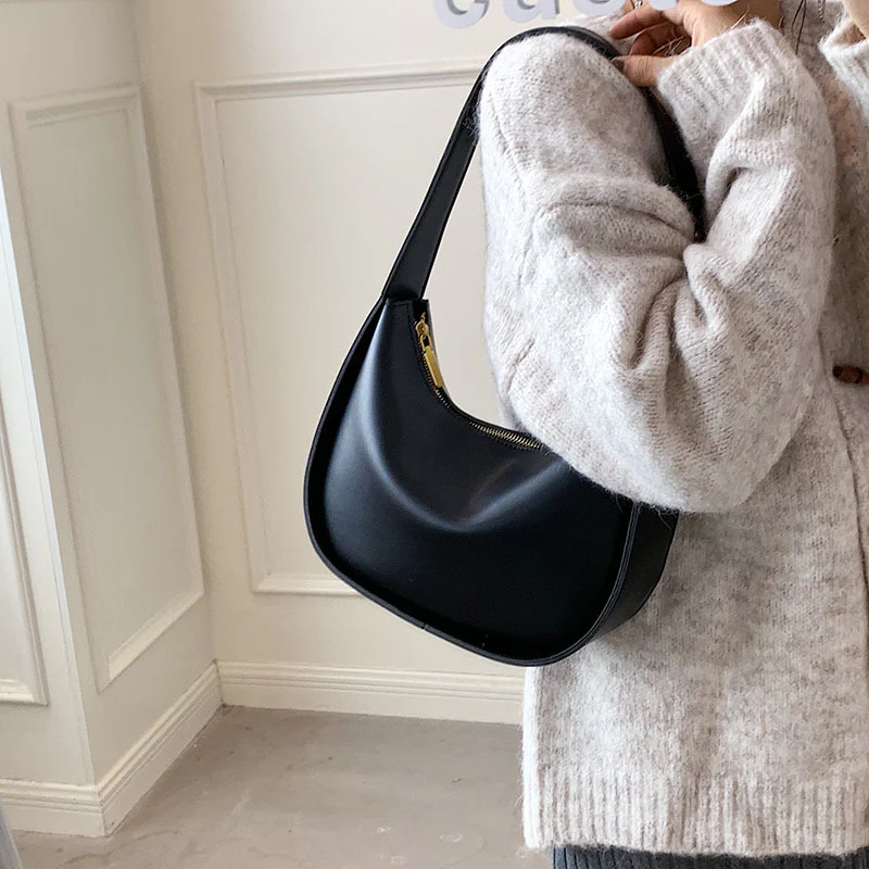 Puk | Minimalistische Schoudertas van Vegan Leer - Afbeelding 7