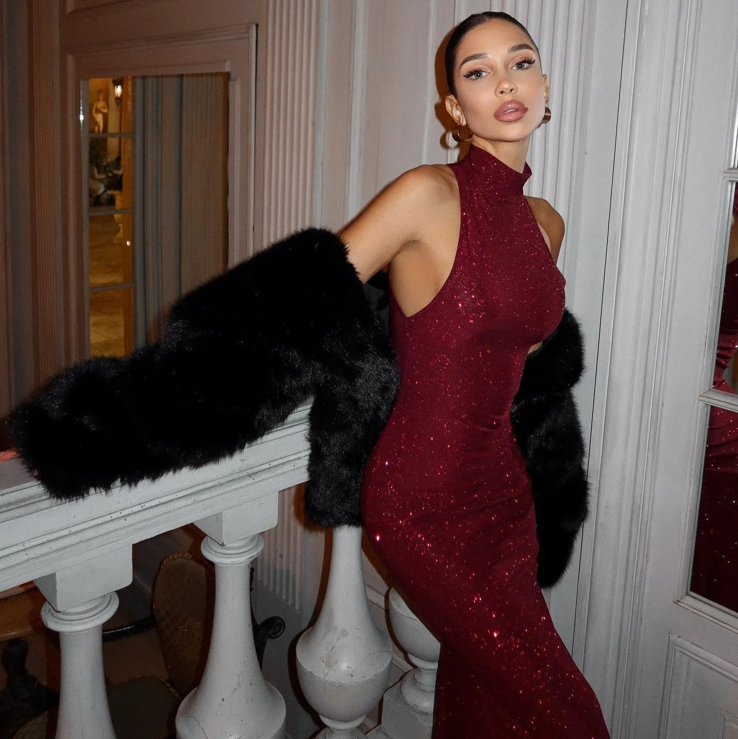 Antonella | Pailletten Maxi Jurk Rood – Elegant & Feestelijk - Afbeelding 7