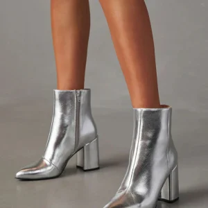 Jazline | Zilveren Metallic Enkelaarsjes voor Dames